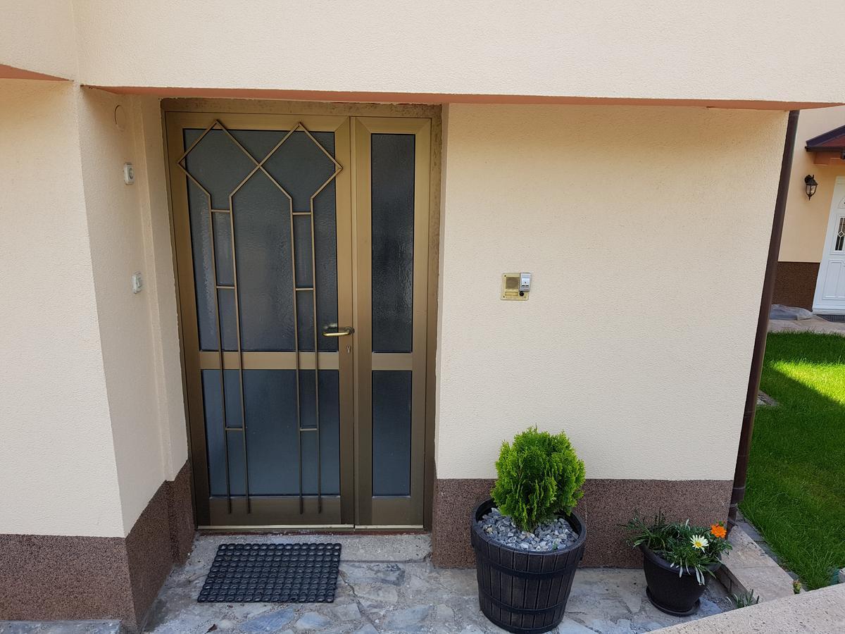 אוהריד Studio Apartment Lis מראה חיצוני תמונה